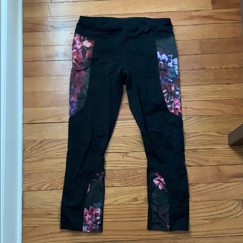 Lululemon Run Crop